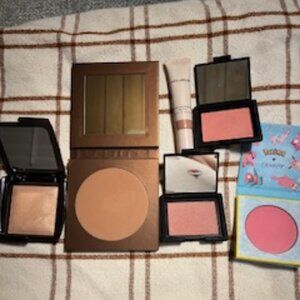 Almost New 6-Luxury Items Blush/Bronzer Beauty Bundle Inc. Hourglass, Nars, Tart